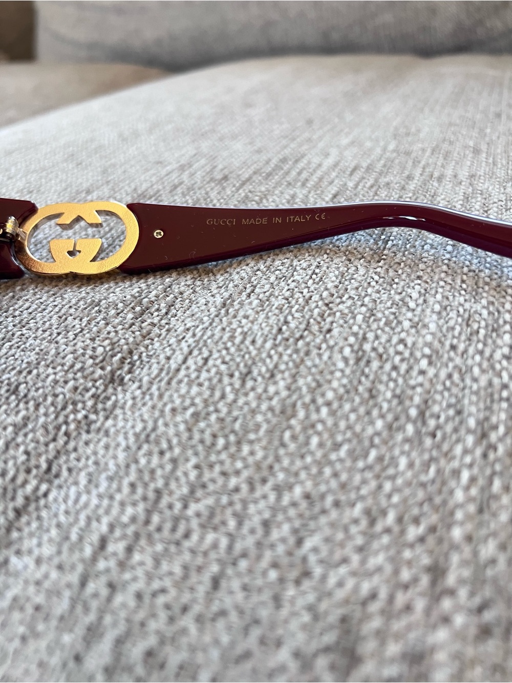 Gucci Interlocking G Burgundy Cat Eye Sunglasses with Gold Accent - Picture 6 of 8